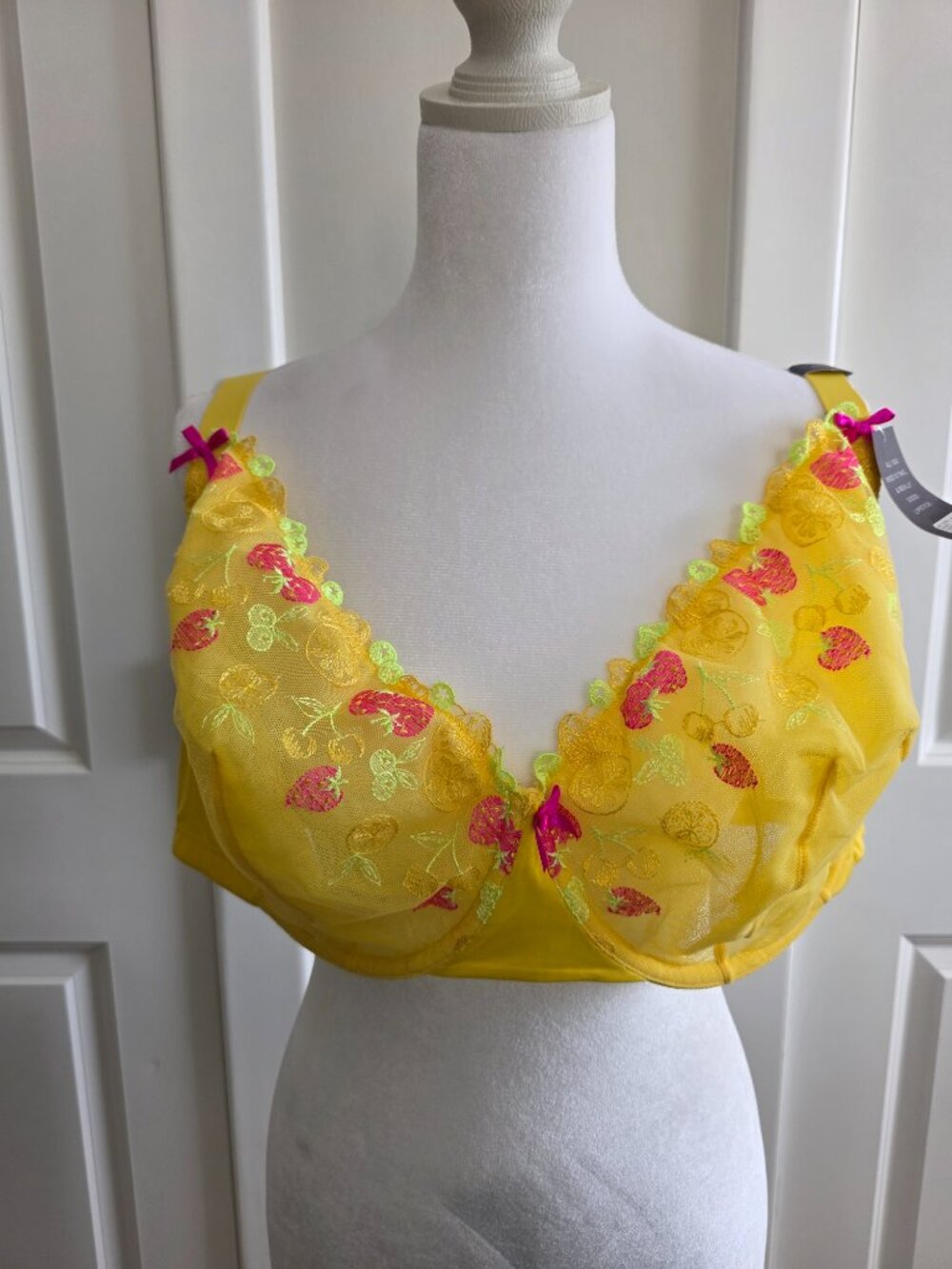 NEW Lane Bryant Cacique Yellow Unlined Balconette Bra - Size 46DDD - Picture 2 of 5